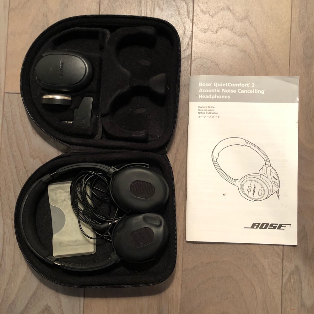 Noise canceling headphones.